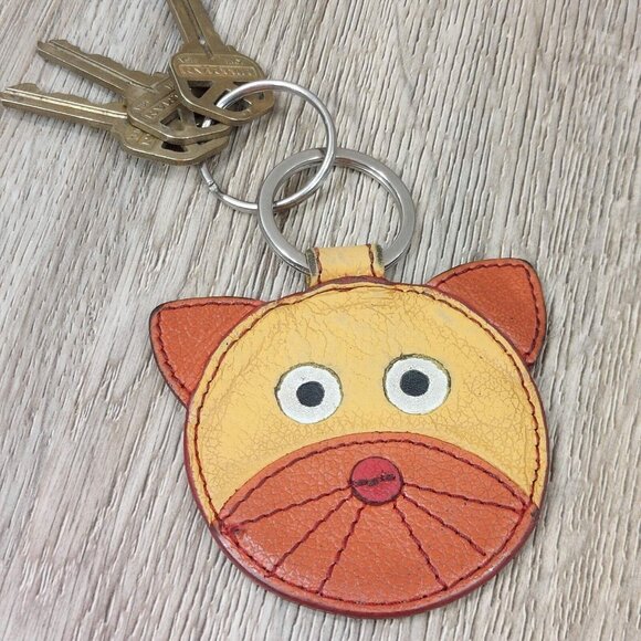 Cat Face Keychain Charm Leather Fiori Key Chain Holder Key Ring Keyring Gift - Picture 1 of 8
